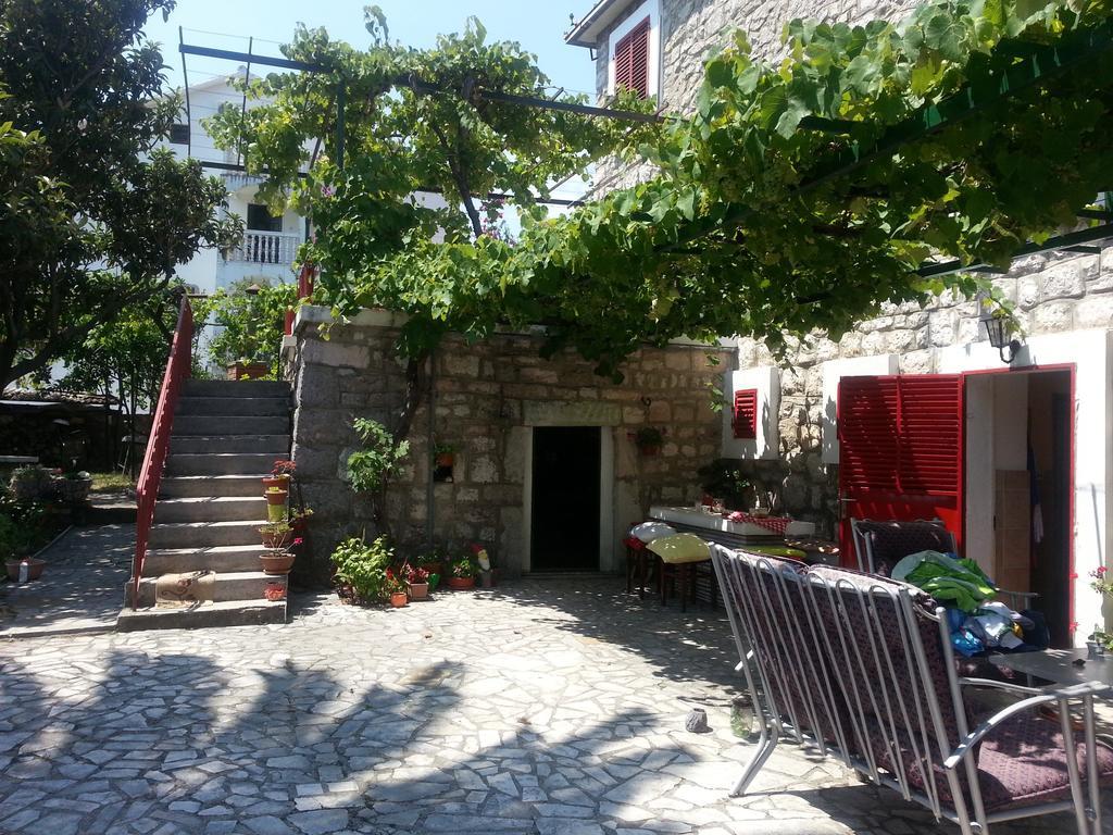 Stone House In Buljarica Βίλα Petrovac Δωμάτιο φωτογραφία