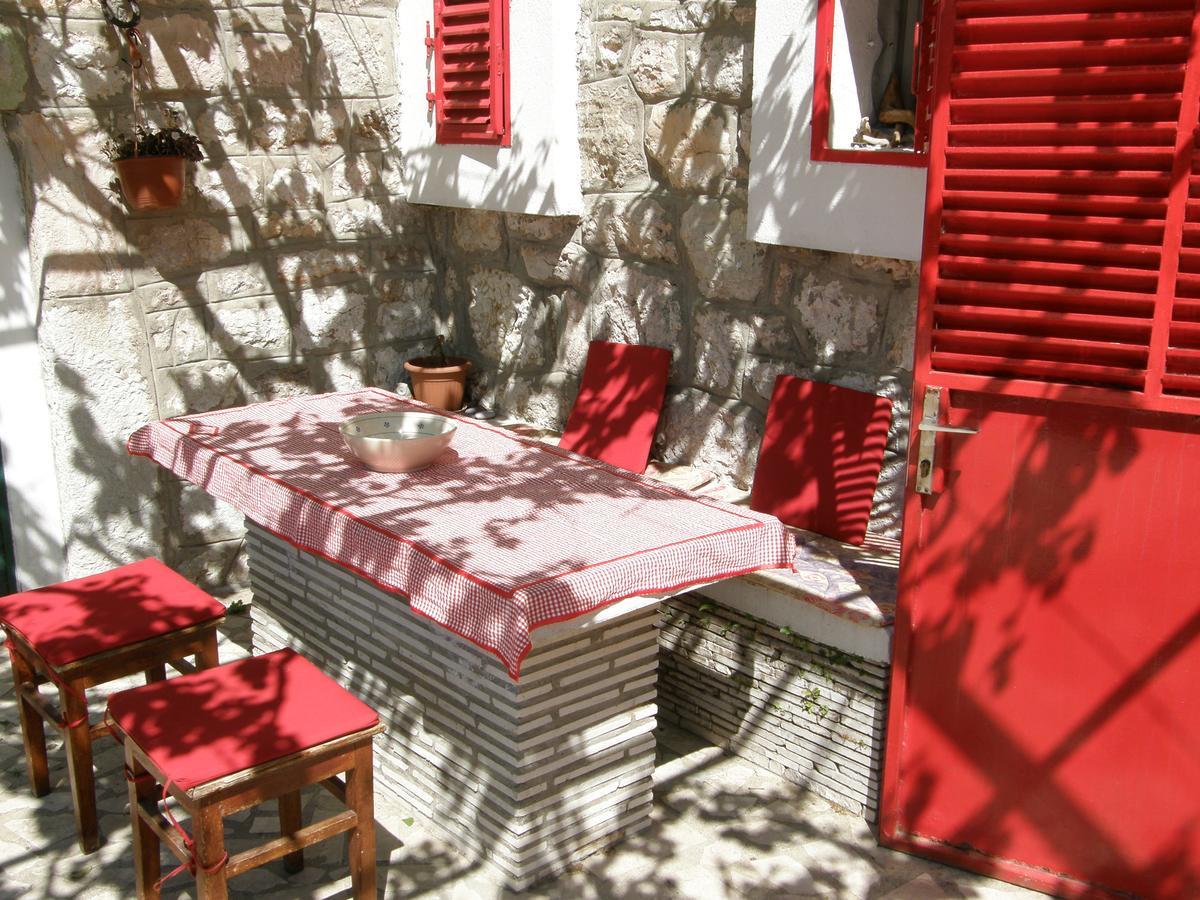 Stone House In Buljarica Βίλα Petrovac Εξωτερικό φωτογραφία