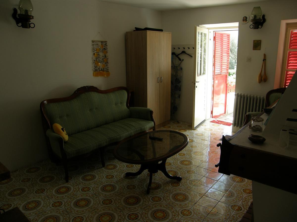 Stone House In Buljarica Βίλα Petrovac Εξωτερικό φωτογραφία